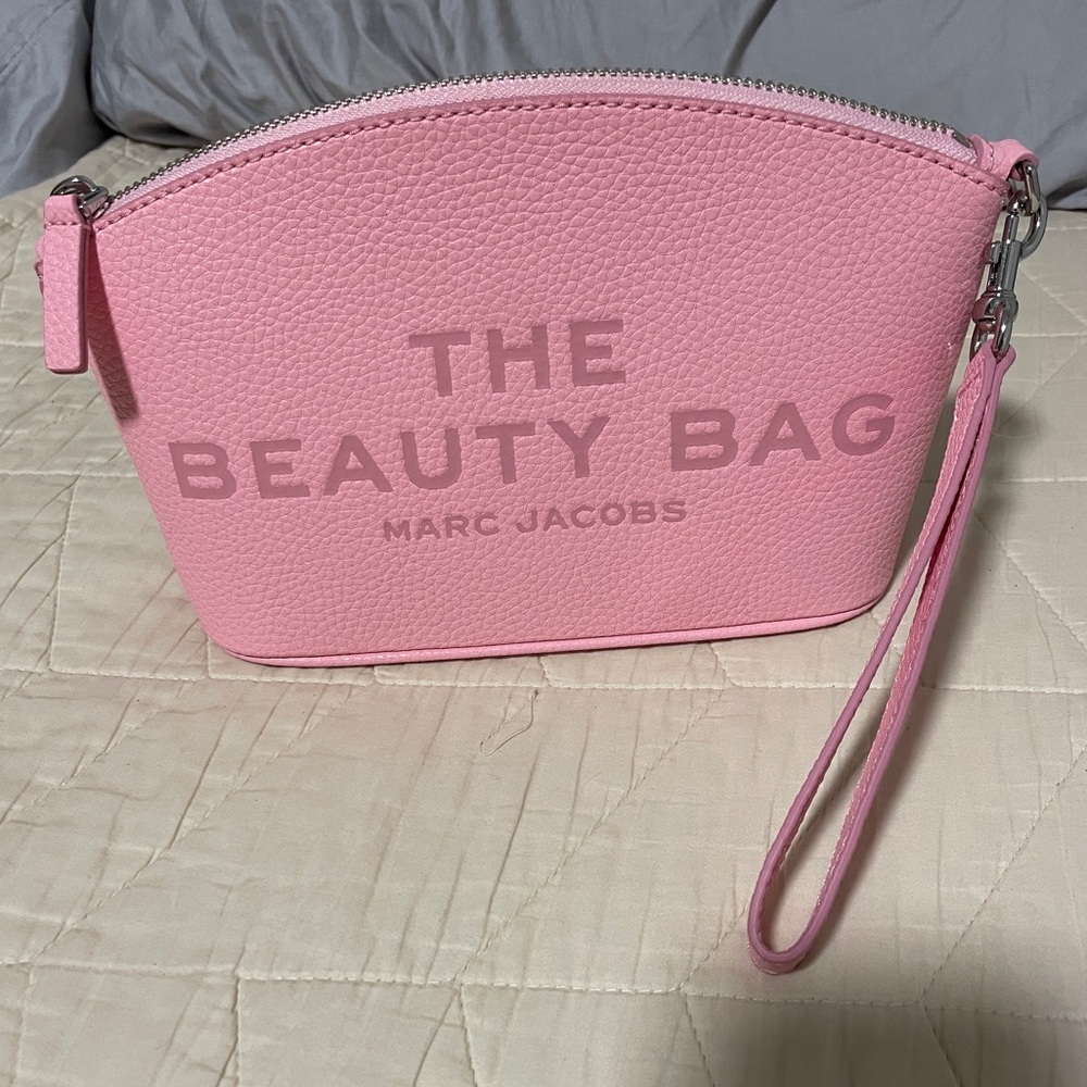Marc Jacobs The Beauty Bag in Pink
